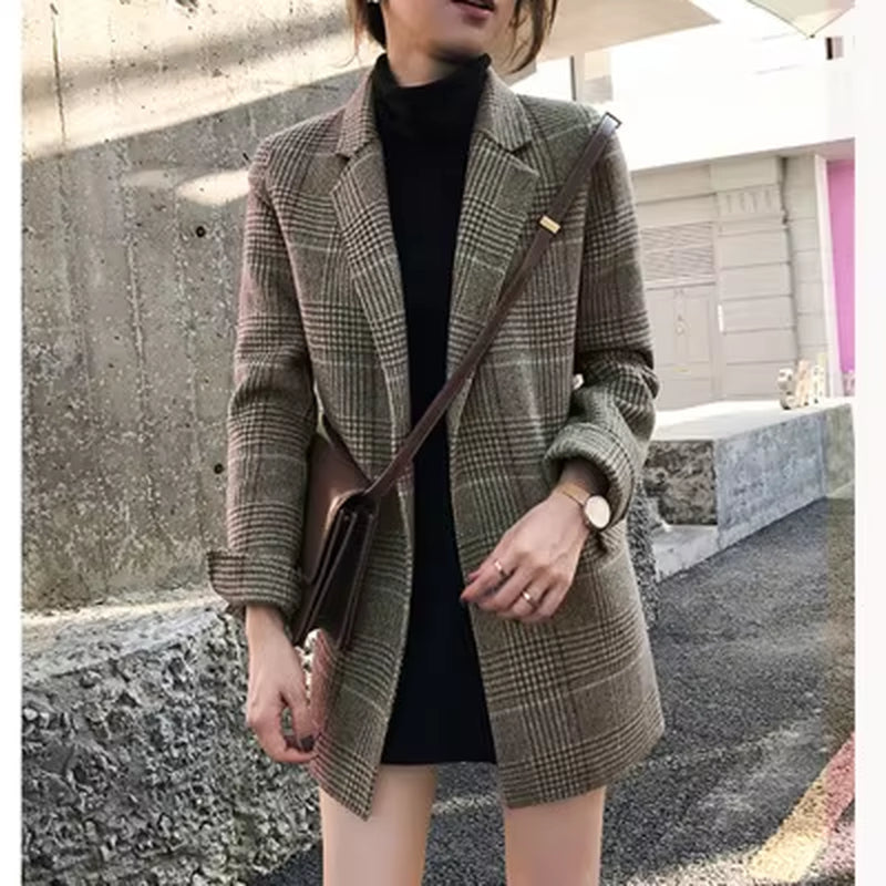 2021 Autumn Korean Vintage Plaid Woolen Women Blazers Tops Long Sleeve Notched Collar Loose Fashion Ladies Long Blazers Coats