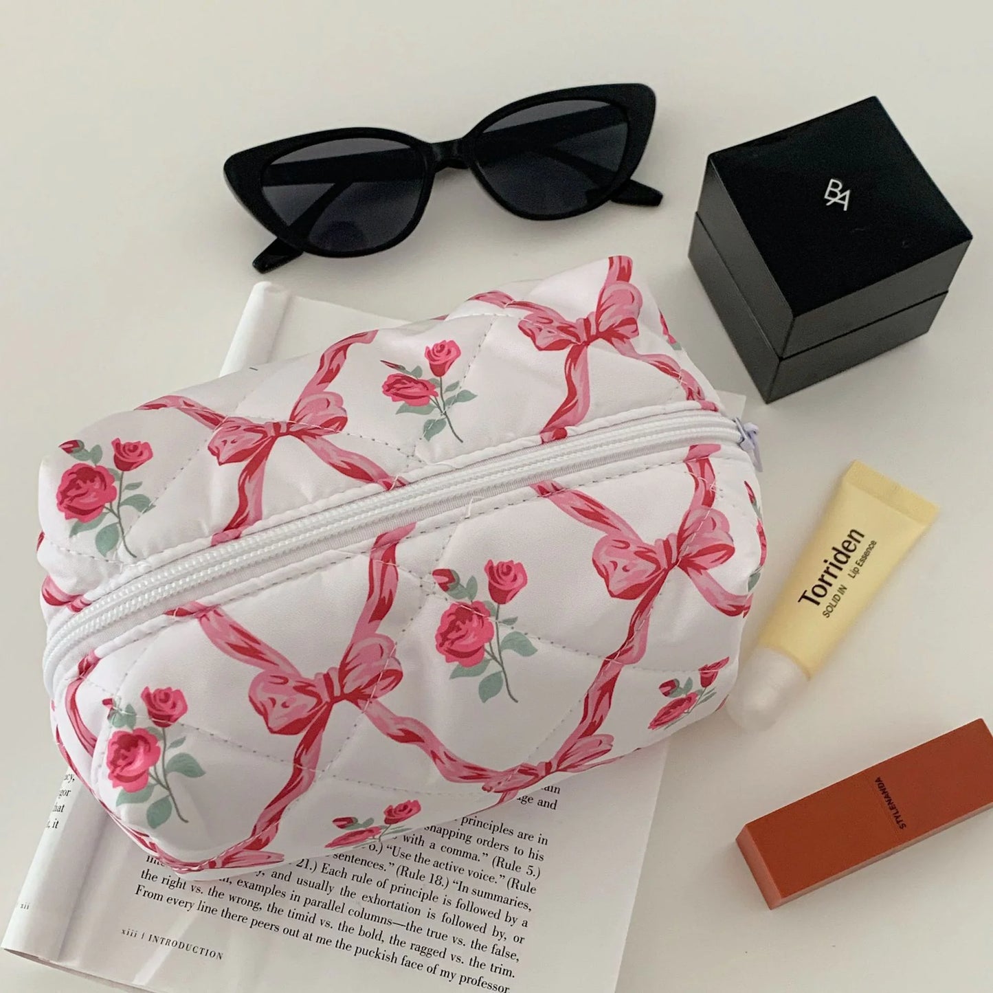 Quilted Flower Storage Makeup Bag