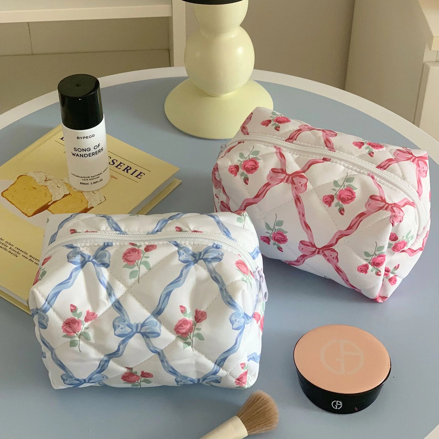 Quilted Flower Storage Makeup Bag